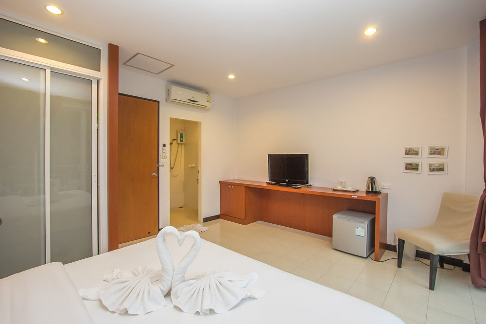 Sugar Ohana Poshtel Пхукет Экстерьер фото